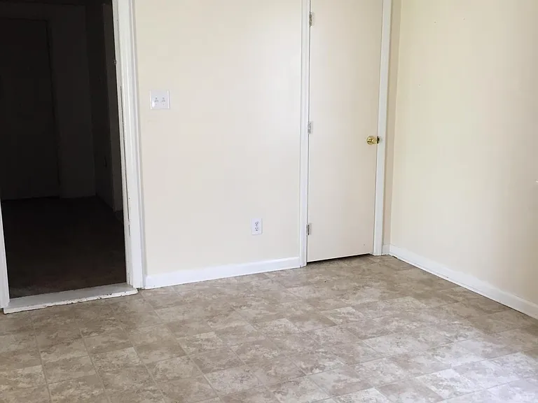 2444 Mims Rd — Photo 2