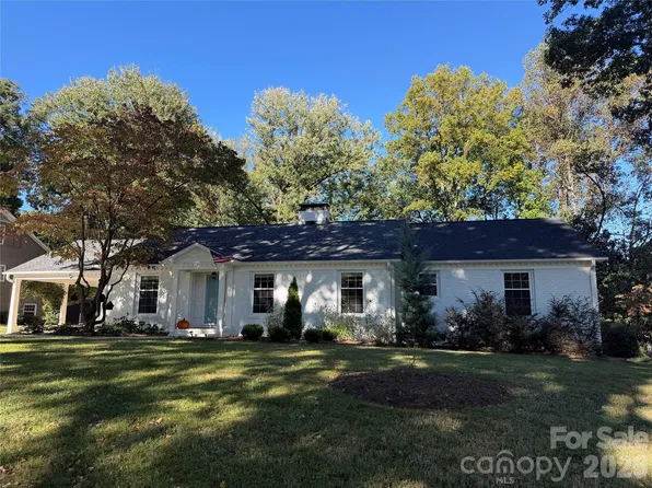 6111 Glenridge Rd, Charlotte, NC 28211
