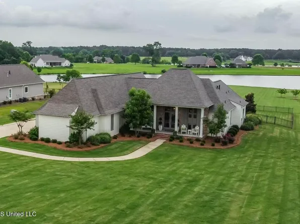 118 Churchill Pl, Madison, MS 39110