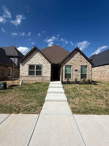 3002 SW Lovely Ln Photo 1