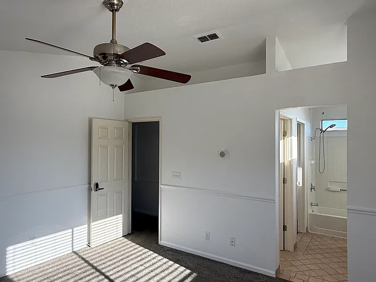 4217 Tackett Ct — Photo 12