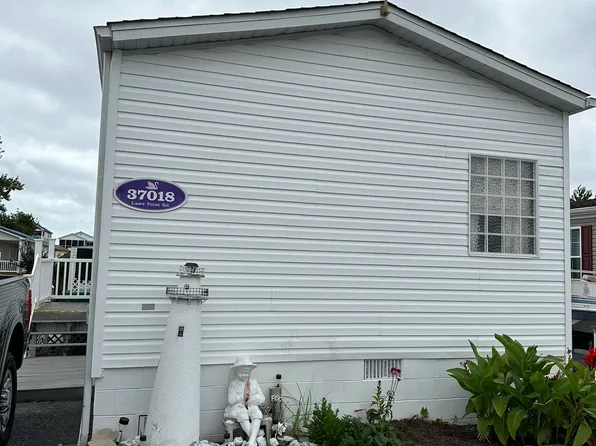 37018 Laws Point Rd, Selbyville, DE 19975