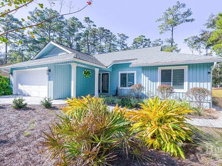 53 Village Green Cir — Photo 45