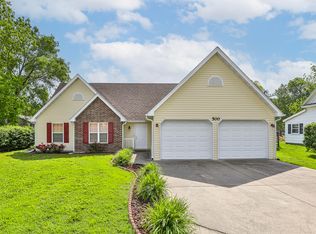 500 N Oakland Ave, Bolivar, MO 65613