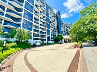 1530 Key Blvd APT 827, Arlington, VA 22209