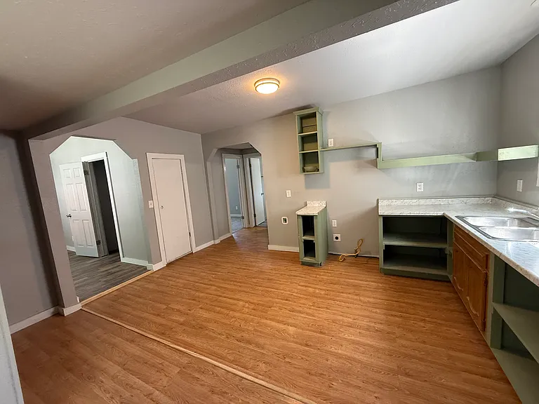 829 S Wyandotte Ave — Photo 12