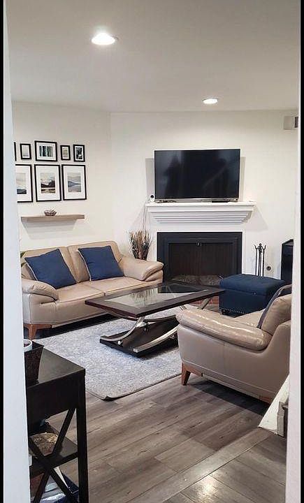 1st image of 18411 Hatteras St Unit 233