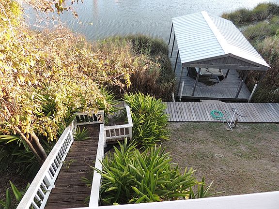4th image of 331 Bella Vista Basin Ln
