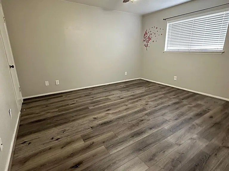 7305 S Gessner Dr — Photo 20