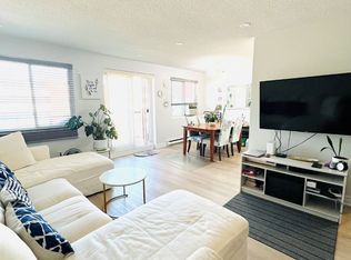 131 Taunton Rd E #409, Oshawa, ON L1G3T8