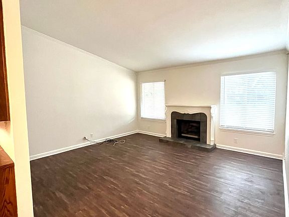 2nd image of 430 Camino Mateo