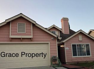 1872 Hartford St, Salinas, CA 93906