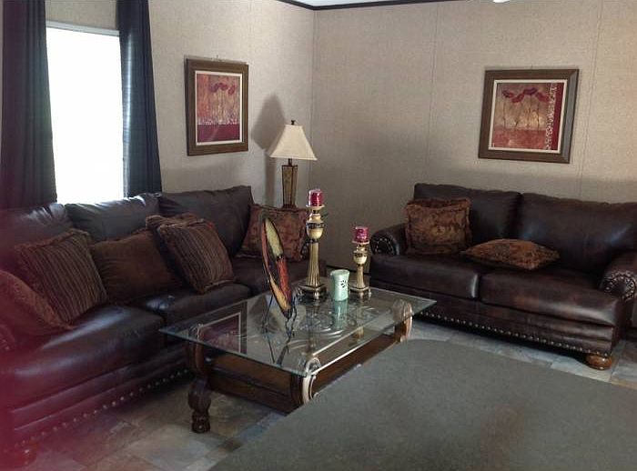 2nd image of 1243 Whitehall St Lot 125