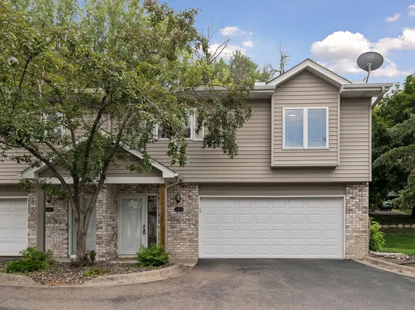 13049 Penn Ave S, Burnsville, MN 55337