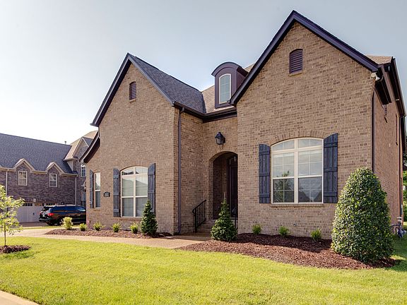 2nd image of 1561 Eden Rose Pl