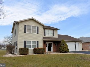 147 Chancellor Dr, Chambersburg, PA