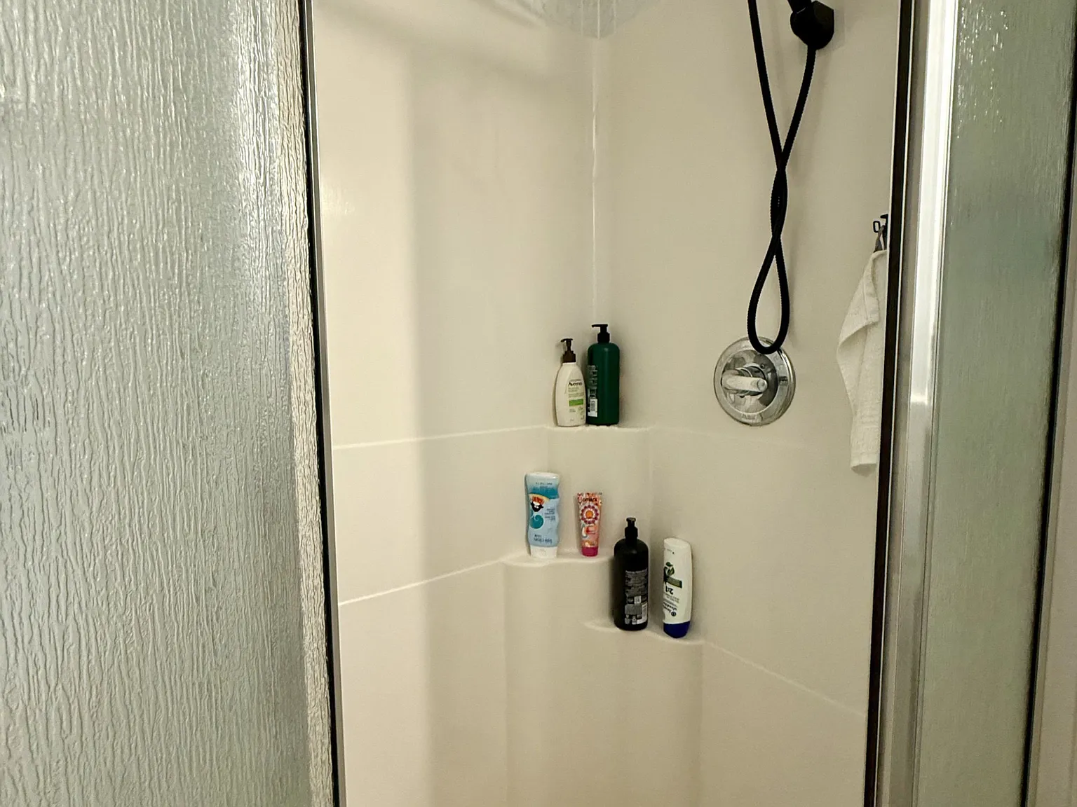 2 bed, $2,150 — Photo 4