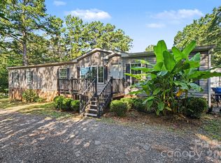 6555 McIntosh Rd, Stanley, NC 28164