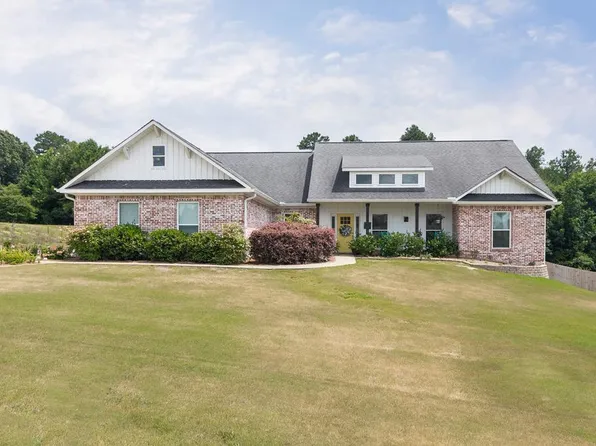 325 Lakes Dr N, Oxford, MS 38655