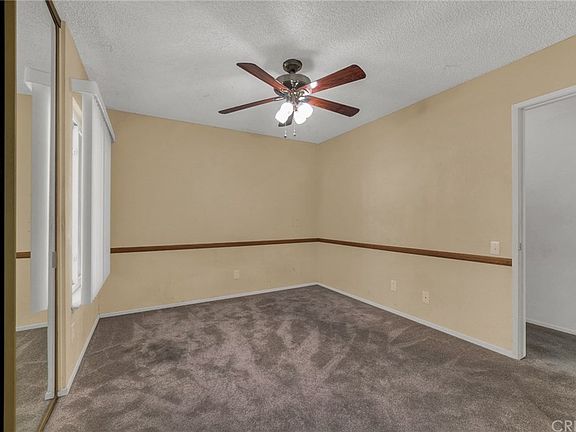 3rd image of 25207 Via Tanara