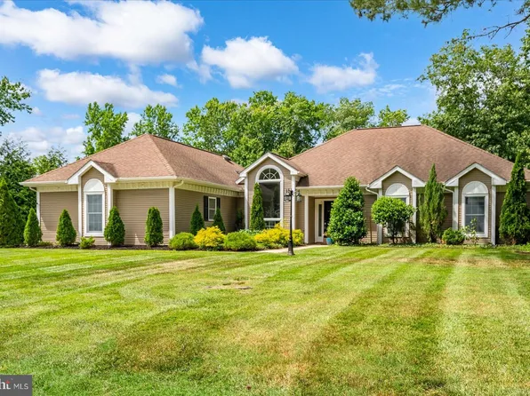202 Cedar Ct, Selbyville, DE 19975