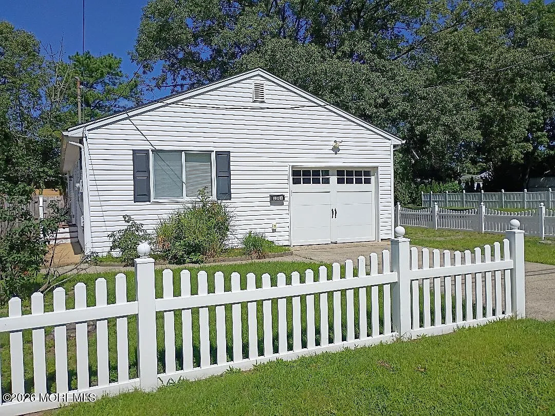 2 bed, 1281 sqft, $2,800 — Photo 3