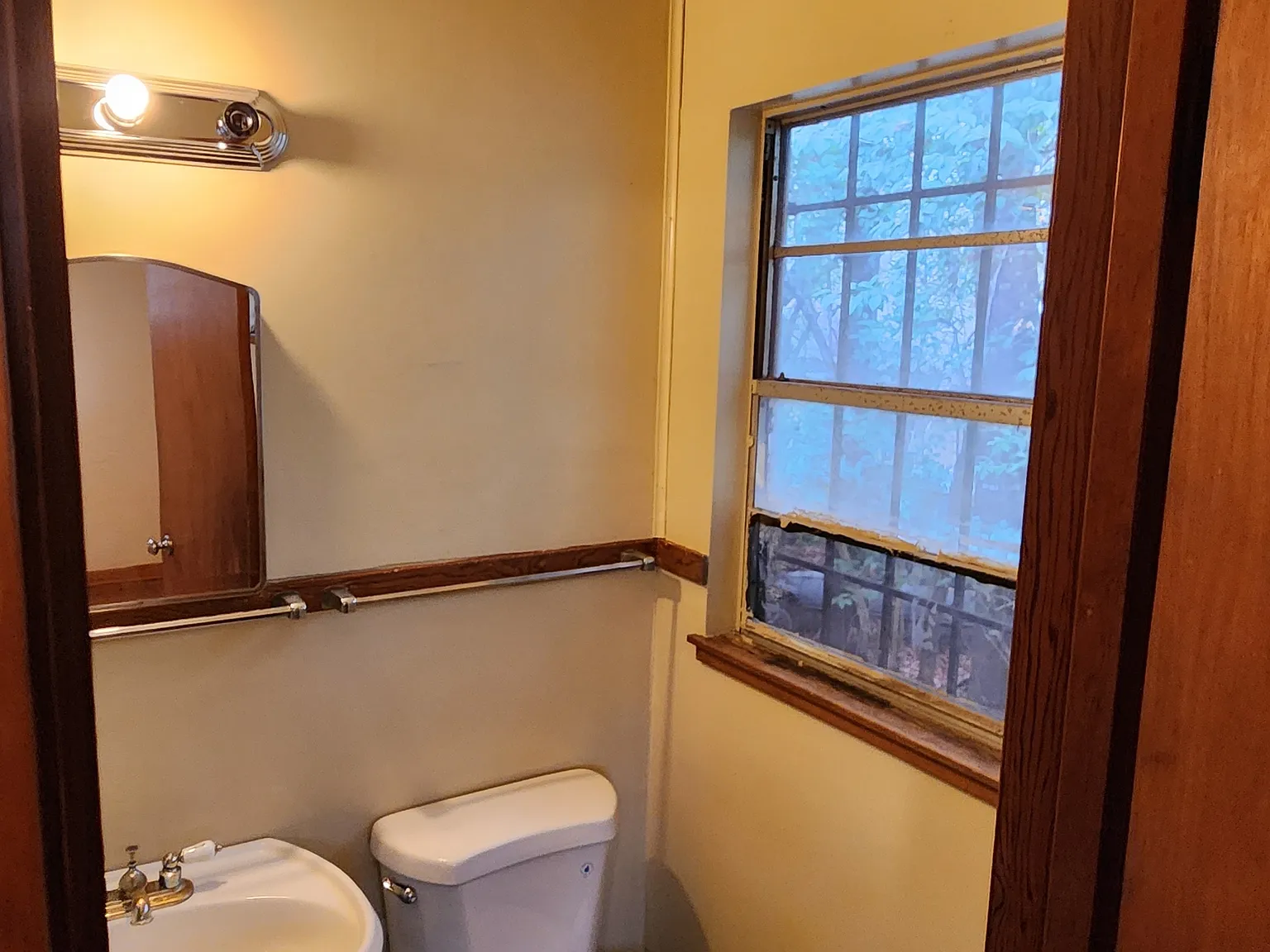 729 Heather Lane - 1 — Photo 3