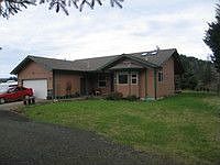 1st image of 253 N Deer Dr