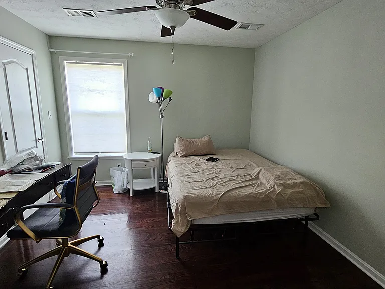 12315 Amber Woods Ct — Photo 11