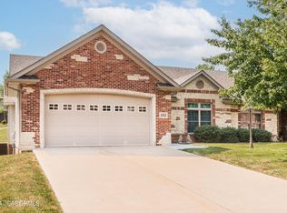 2352 Hatting Pl, Jefferson City, MO 65109