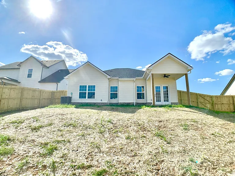 421 Ayden Ln — Photo 36