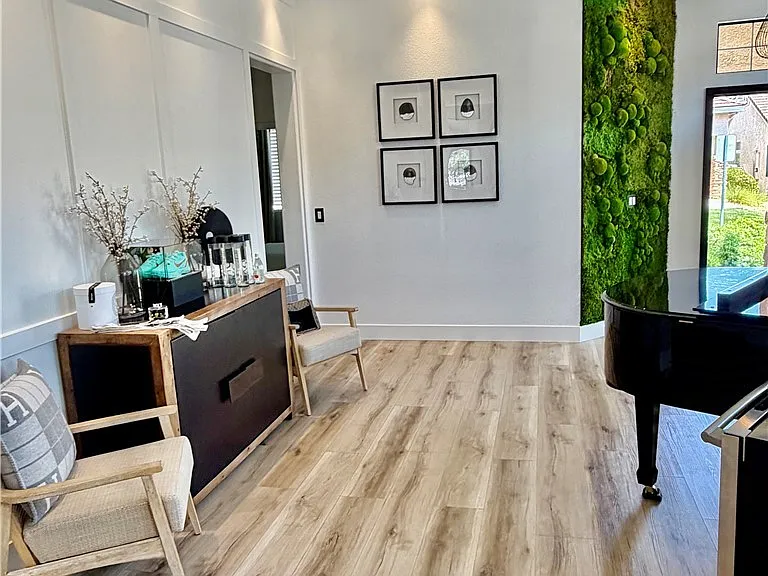 10317 Summer River Ave — Photo 16