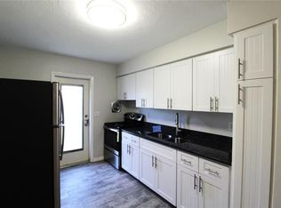 2517 Terry Ln #2, Sarasota, FL 34231