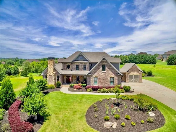 4722 Crest View Way, Flowery Branch, GA 30542