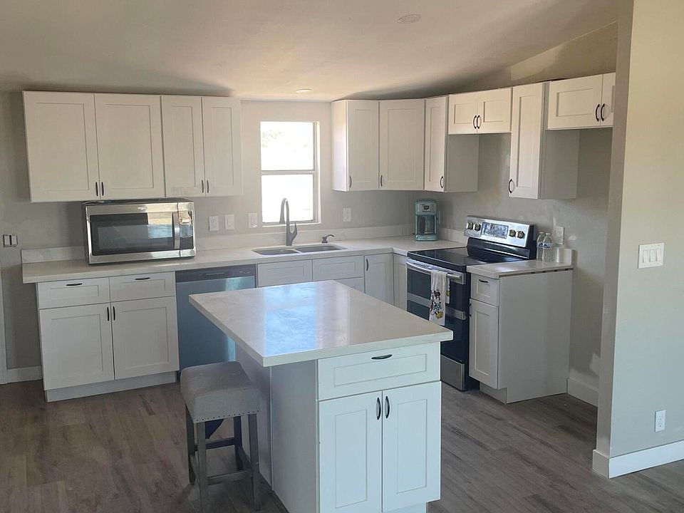 1st image of 33134 W SOUTHERN Avenue