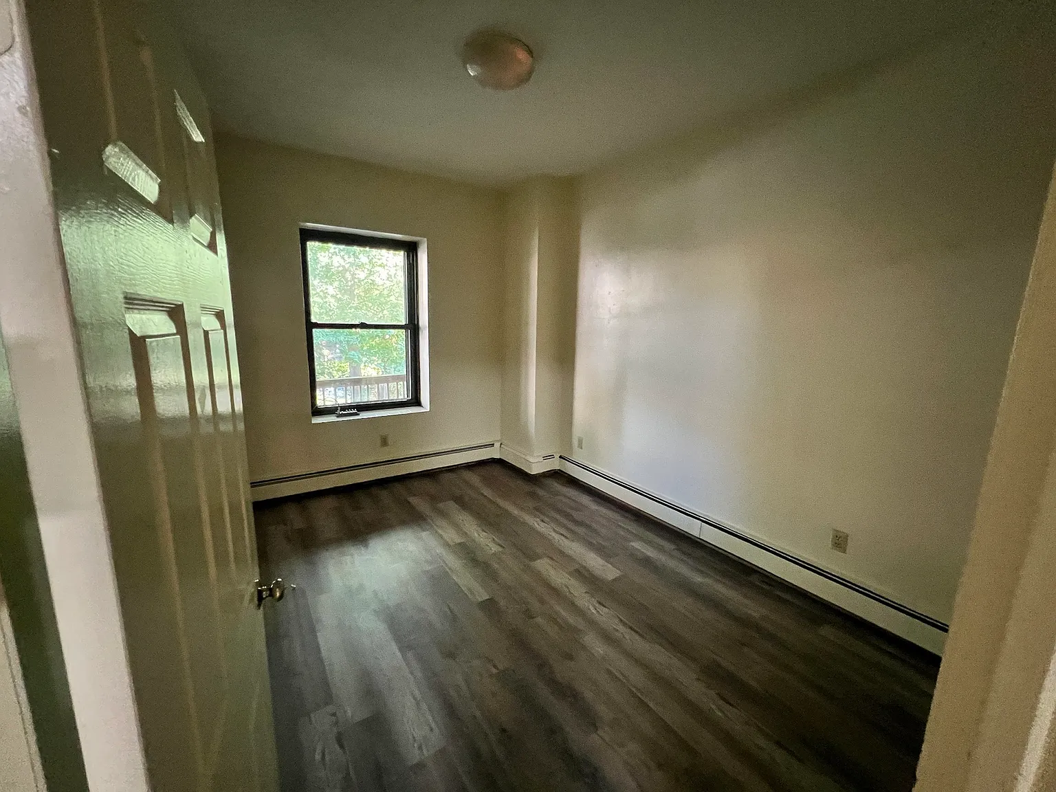 3146 Washington St — Photo 4