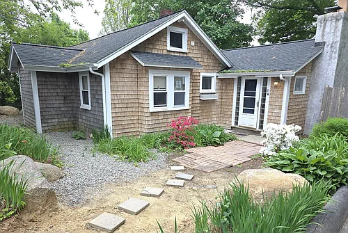 11A Cove Rd #A Photo 1