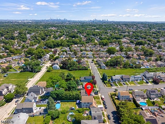 2nd image of 66 Fischer Ave