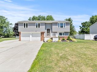 424 Tracey Ln, Grand Island, NY