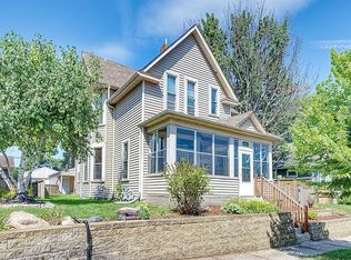 795 Manomin Ave, Saint Paul, MN 55107