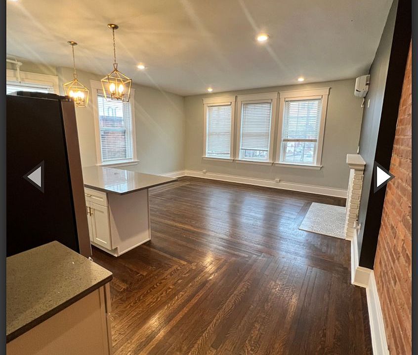 2nd image of 6087 Montgomery Rd #4