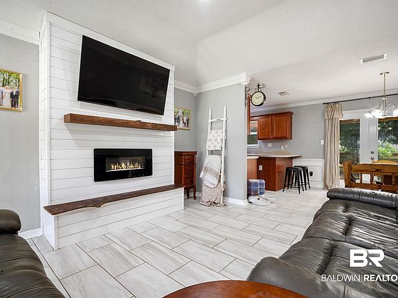 4th image of 10534 Taylor Woods Loop