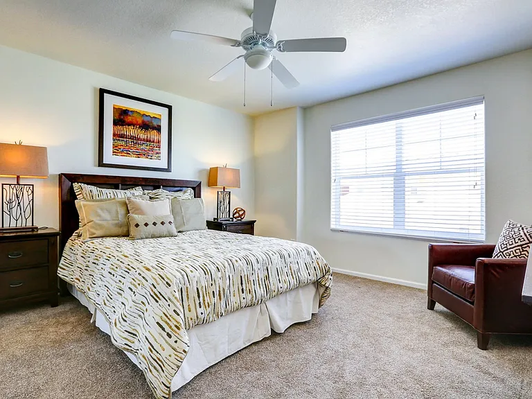 Enclave Apartments — Photo 12
