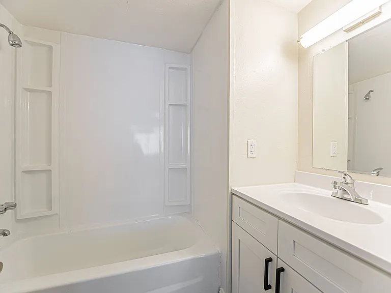 3726 Central Ave — Photo 13