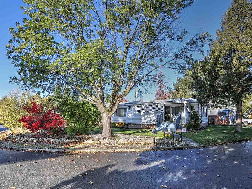 1st image of 19011 E Bloom Cir