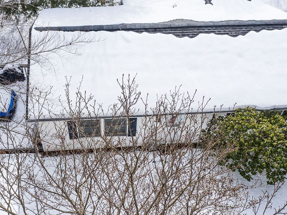 46 Sawyer Hill Road