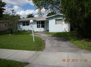 2431 SW 42nd Ter, Fort Lauderdale, FL 33317