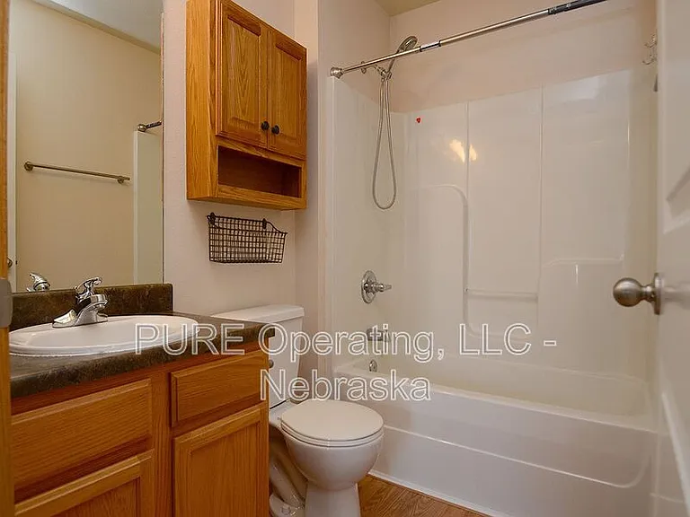 16767 Laurel Plz — Photo 22