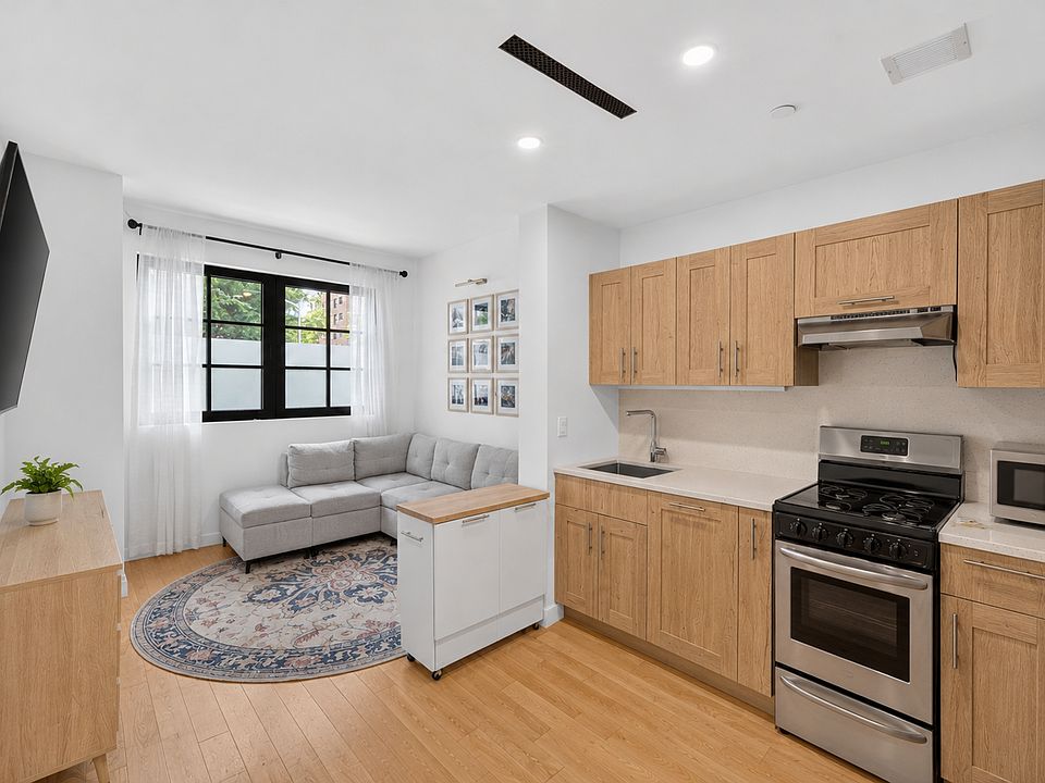 1st image of 63 W 104th St APT 103
