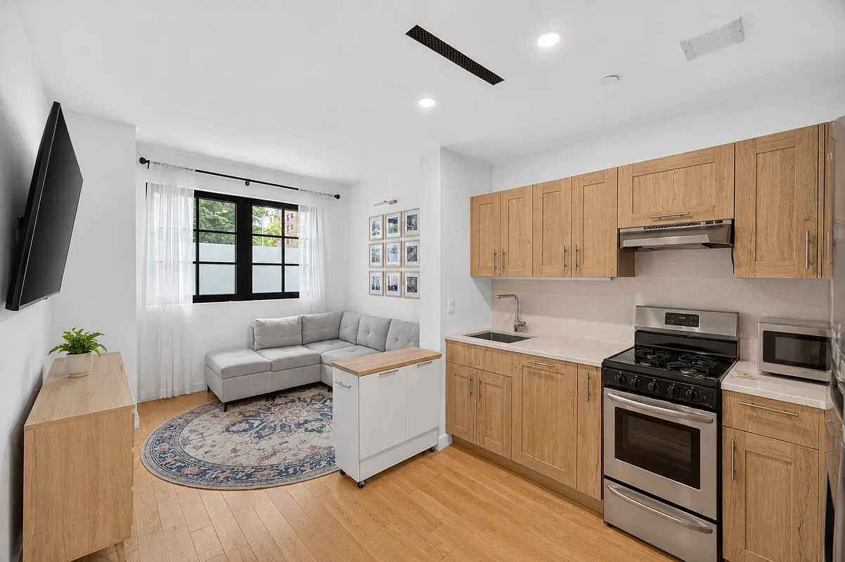 63 West 104th Street 103